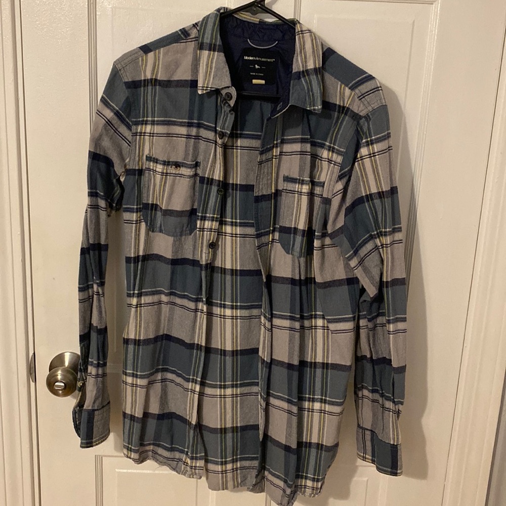 Modern Amusement Men’s Flannel
